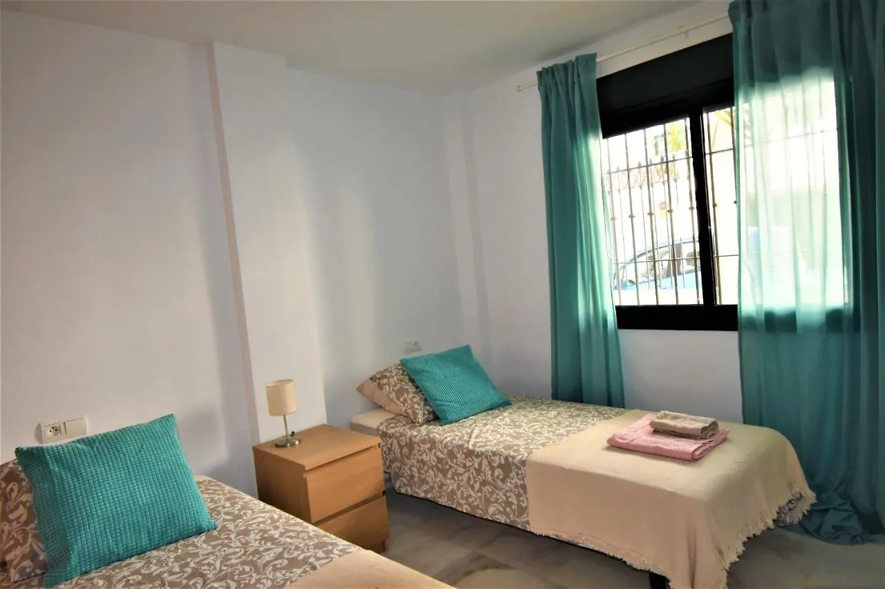 Pueblo Torrequebrada, Benalmadena 2 Bed Apt 0*,  Espagne